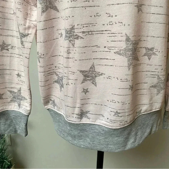 Splendid Pink Gray Star Lounge Sweatshirt Small Cozy Soft Pullover Casual - Picture 7 of 16